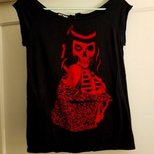 Hot topic skeleton shirt